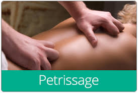 Petrissage Massage