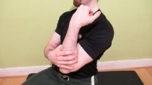 Forearm pain when lifting: Cause, Symptoms, Treatment, Exercise